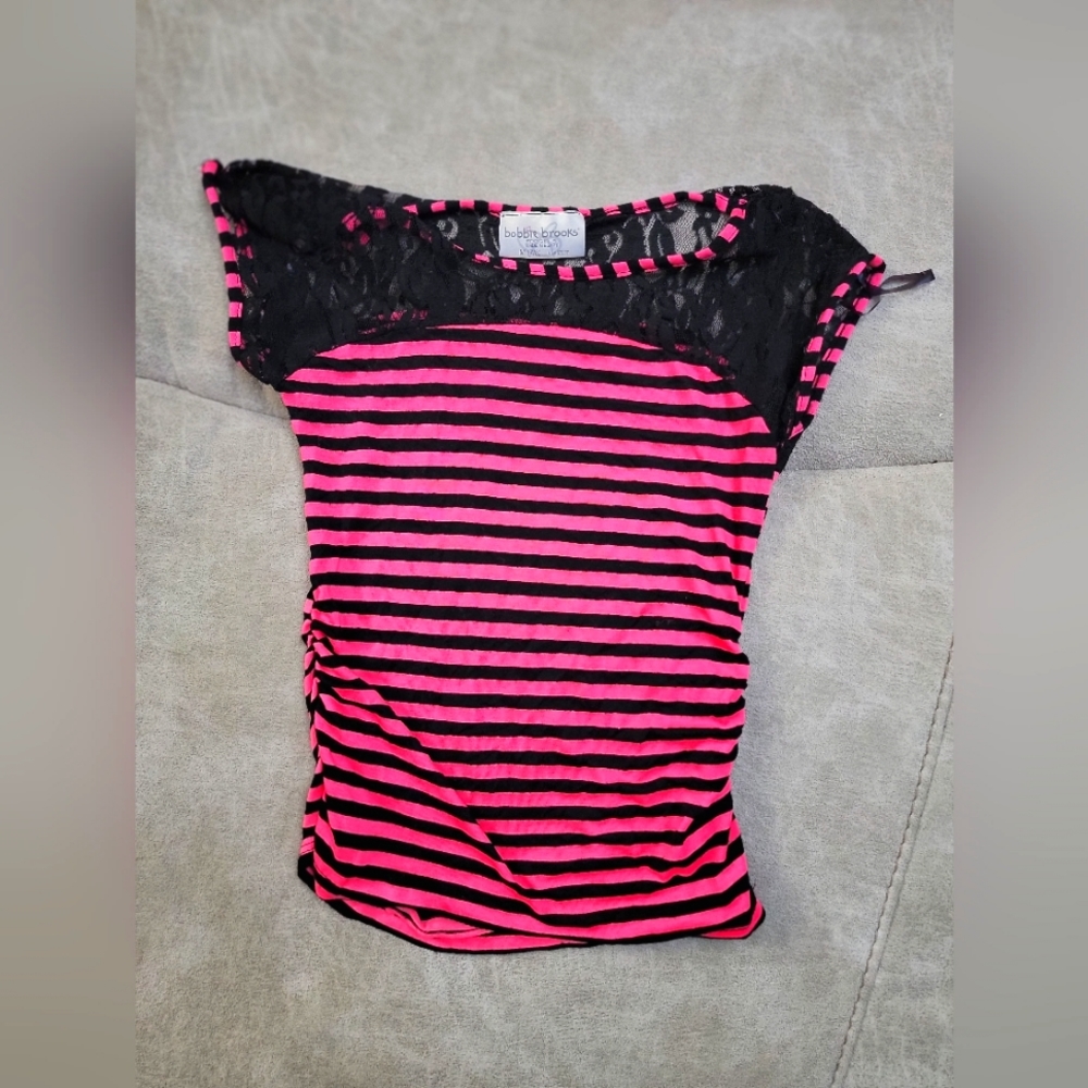 Very cute pink and black girls top with black lace size 7/8